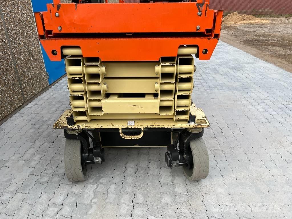 JLG 3246 ES Ножничные подъемники