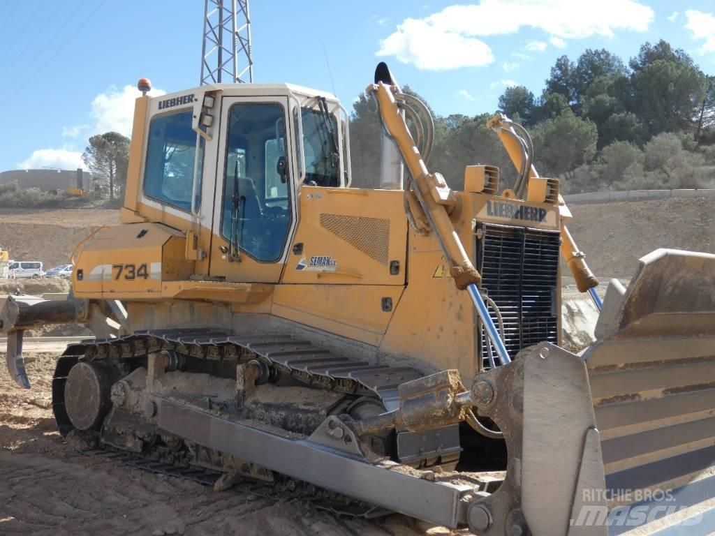 Liebherr 734 LGP Гусеничные бульдозеры