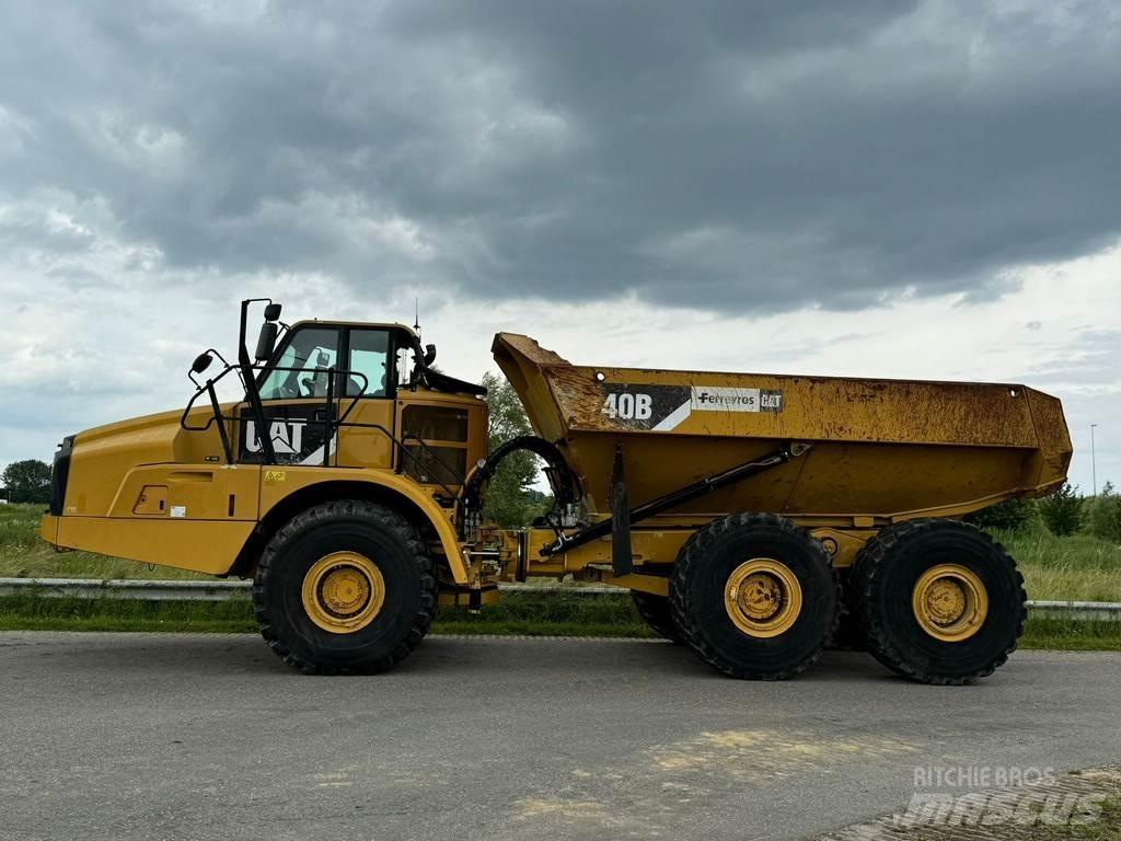 CAT 740B Шарнирно-сочленённые самосвалы
