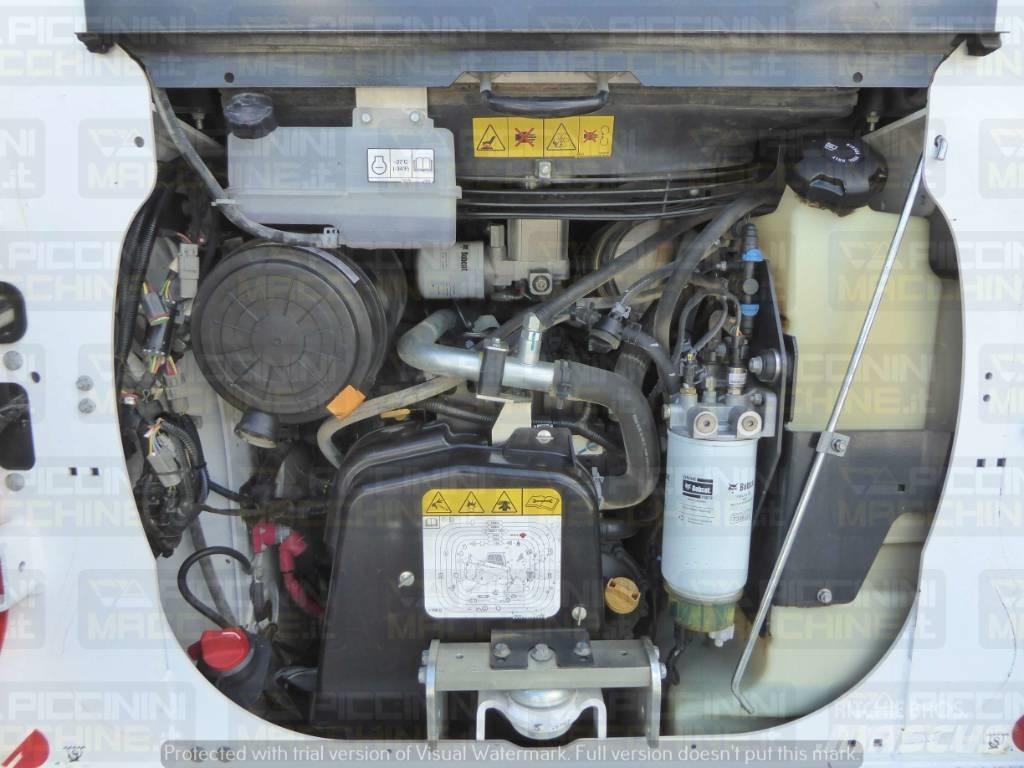 Bobcat T66 HF Гусеничные фронтальные погрузчики