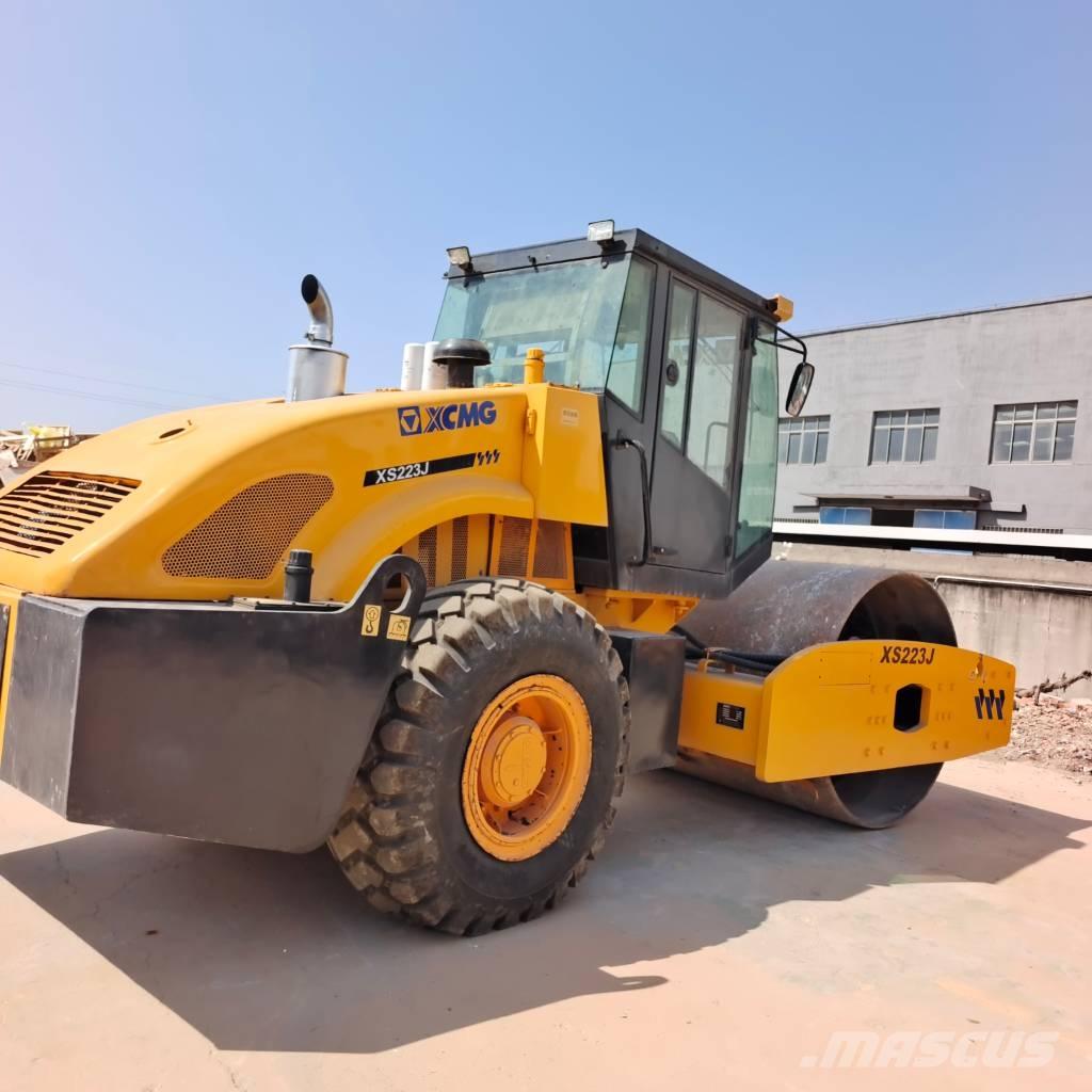 XCMG XS223 J Грунтовые катки