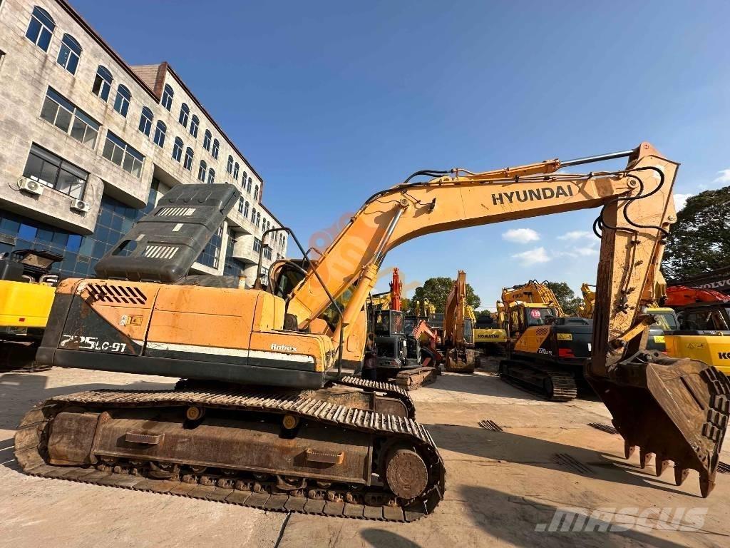 Hyundai R 225 -9 Гусеничные экскаваторы