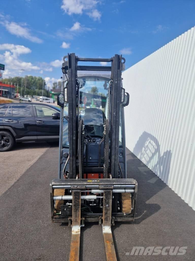 Toyota 8 FBE 16 T Электропогрузчики