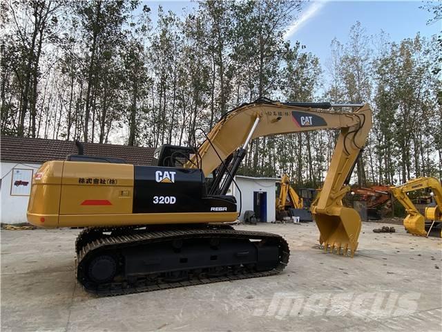 CAT 320D Гусеничные экскаваторы