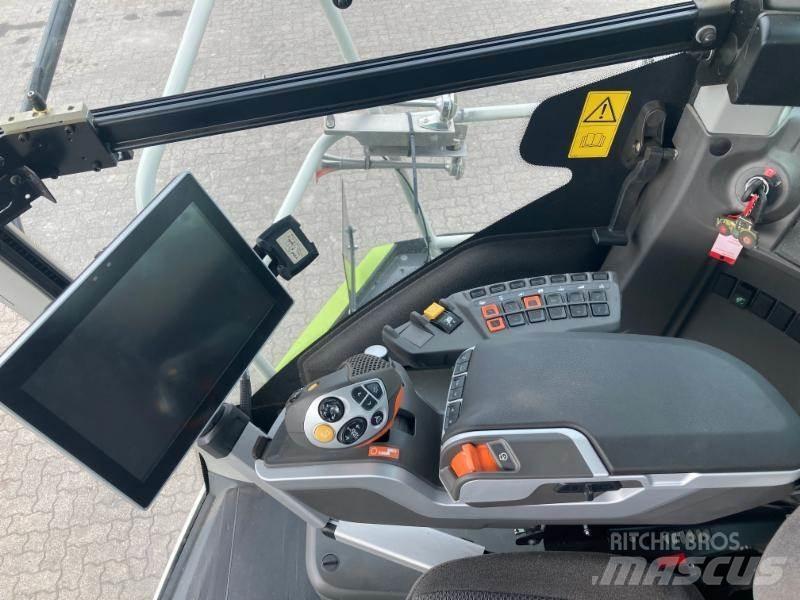 CLAAS JAGUAR 980 Самоходные кормоуборочные комбайны