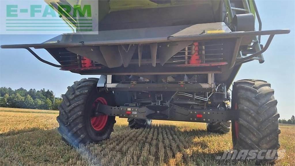 CLAAS tucano 570 Зерноуборочные комбайны