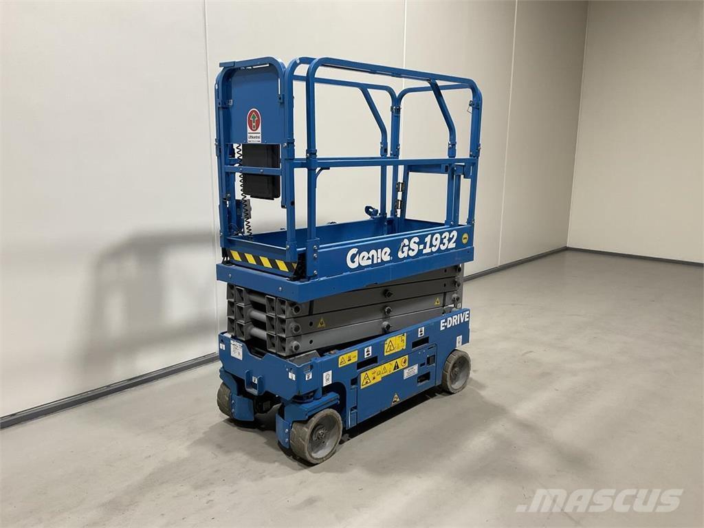 Genie GS-1932 Ножничные подъемники