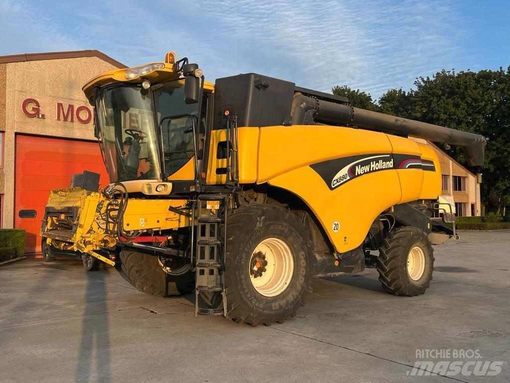 New Holland CX 880 Зерноуборочные комбайны