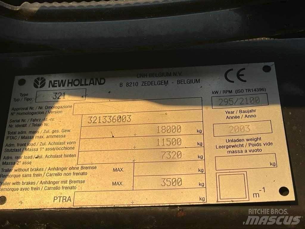New Holland CX 880 Зерноуборочные комбайны