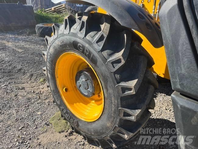 JCB 535-95 Телескопические погрузчики