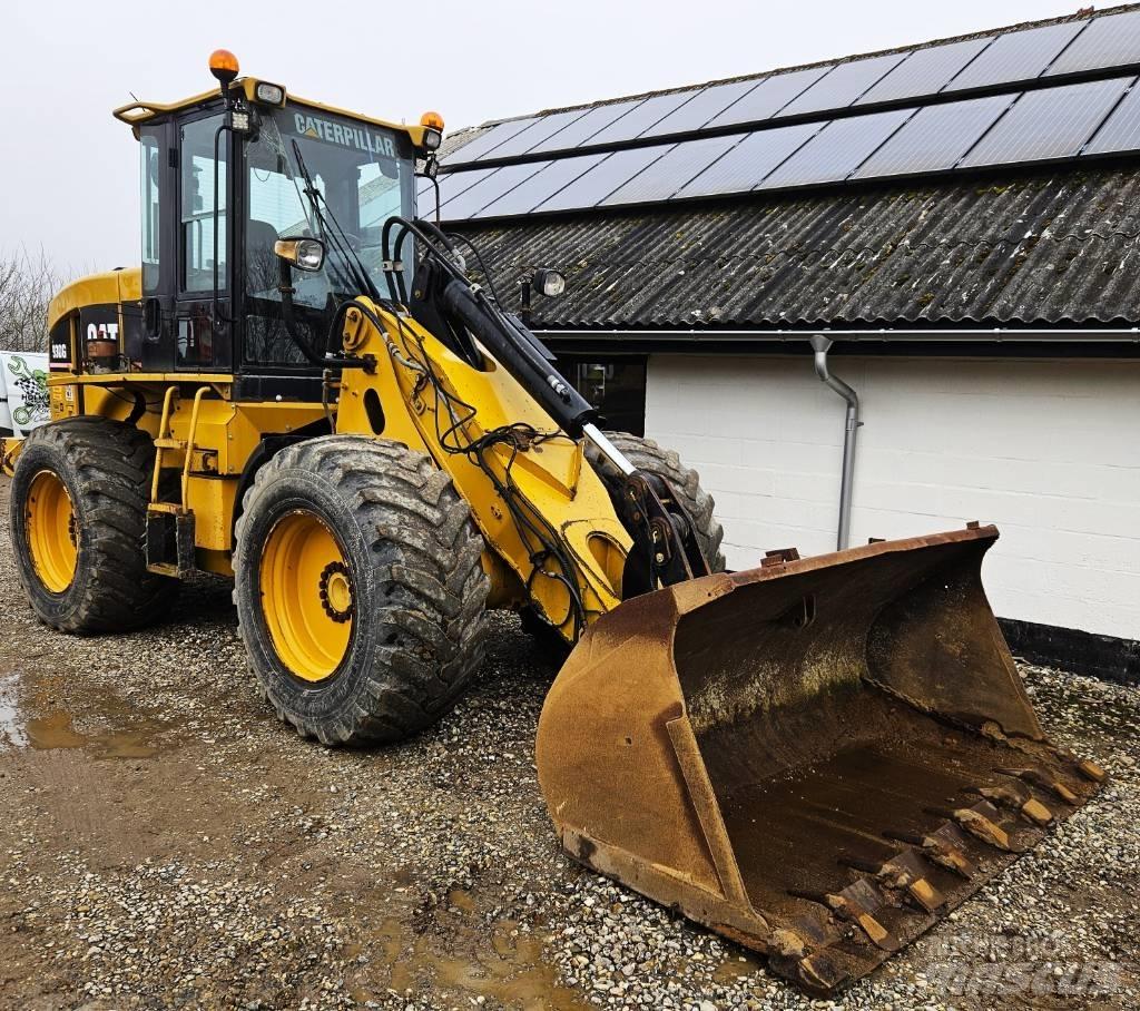 CAT 930 G Фронтальные погрузчики