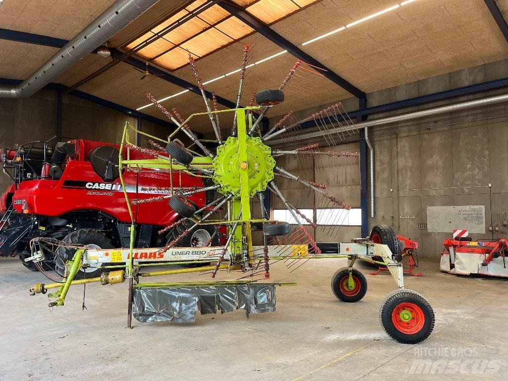 CLAAS Liner 880 L Грабли-ворошилки