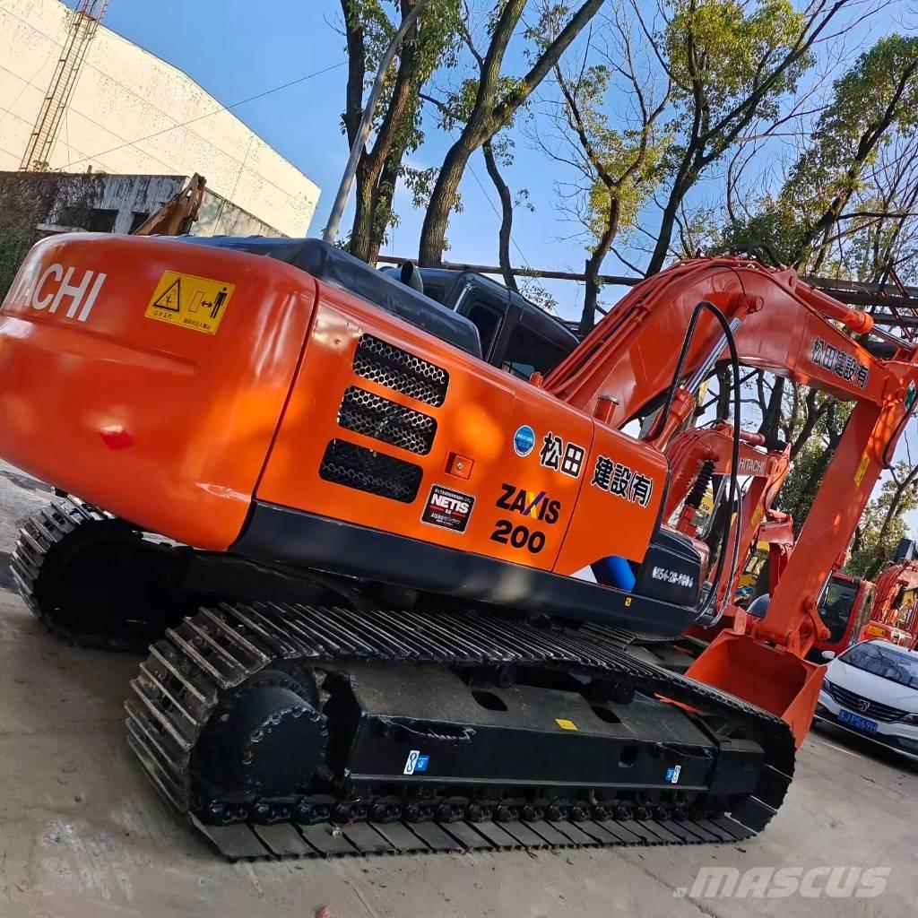 Hitachi 200-3G Гусеничные экскаваторы