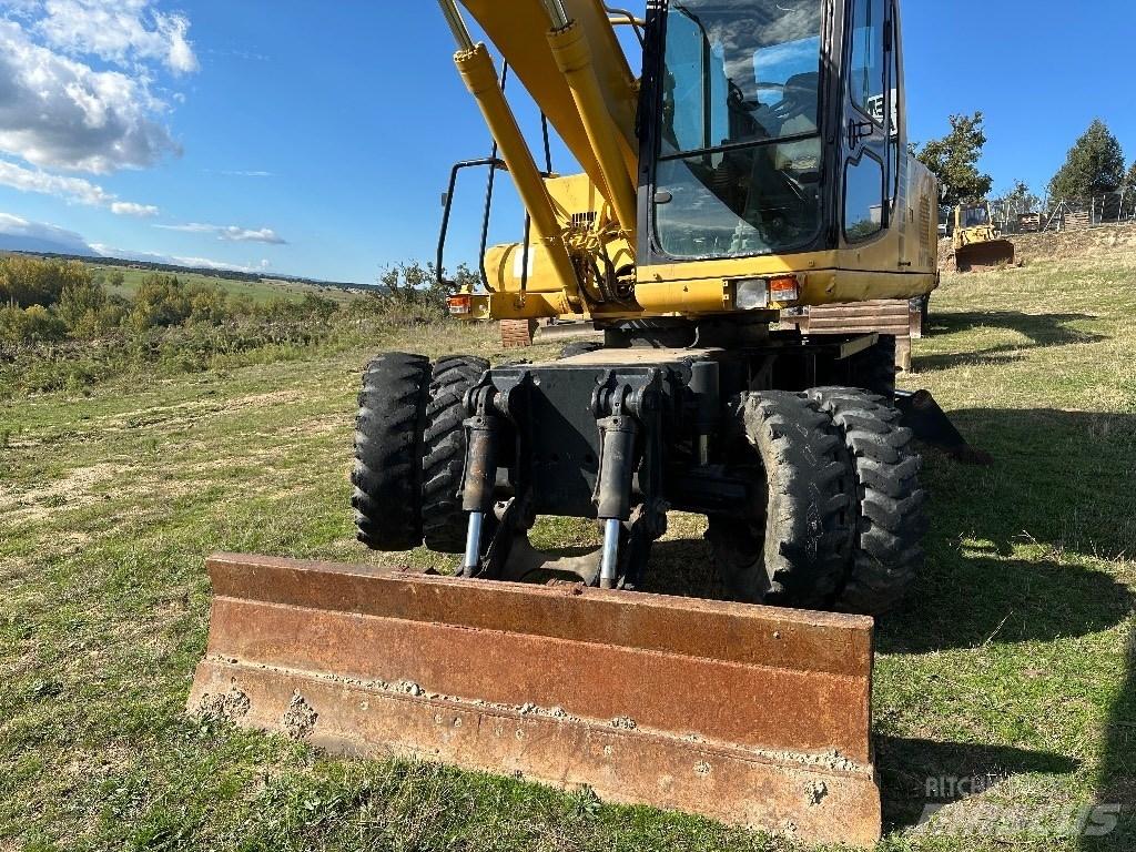 Komatsu PW 170-6 Колёсные экскаваторы