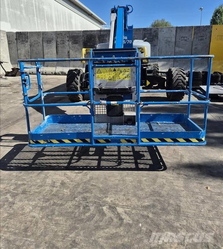 Genie ZX 135/70 Коленчатые подъемники