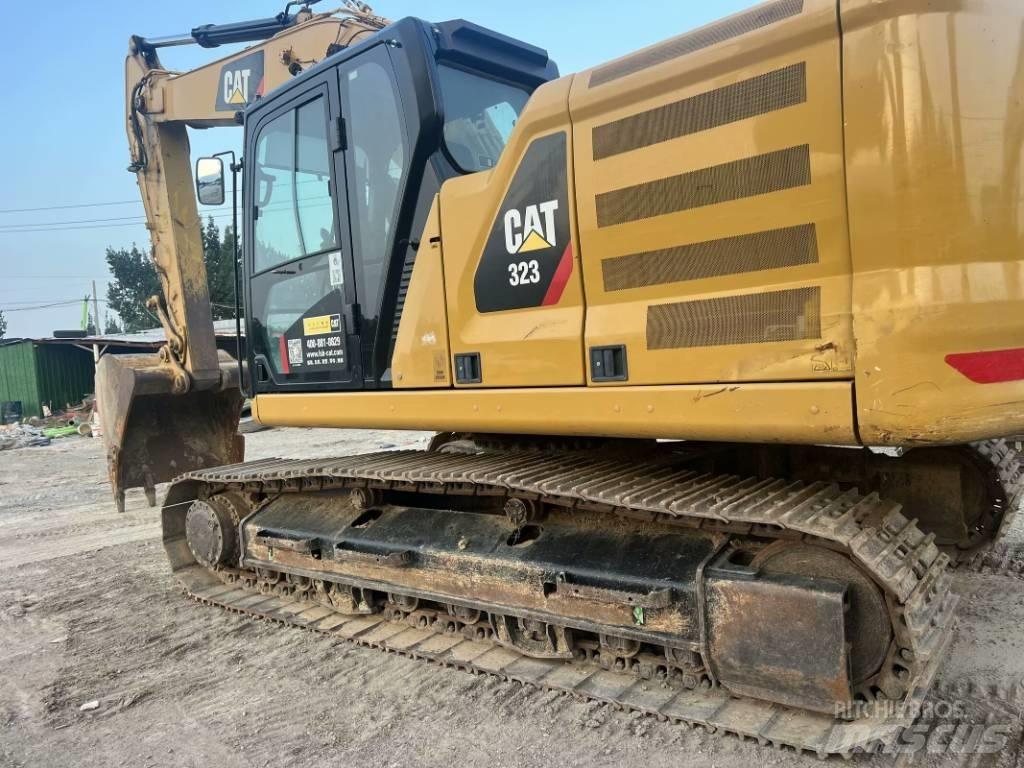 CAT 323 GC Гусеничные экскаваторы