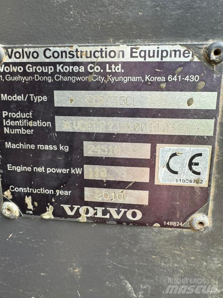 Volvo ECR 235 C L Гусеничные экскаваторы