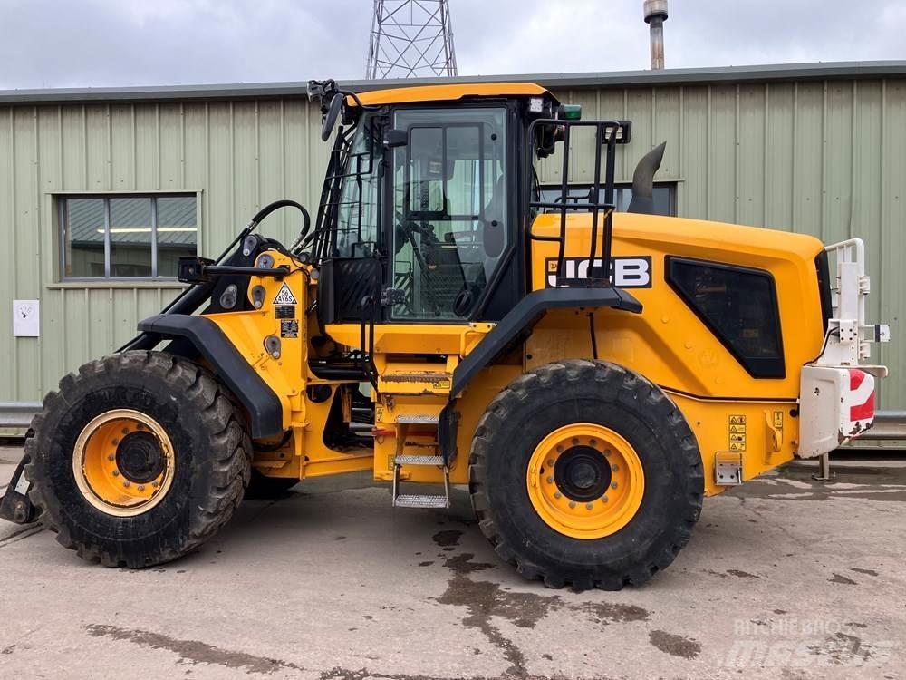 JCB 437 Фронтальные погрузчики