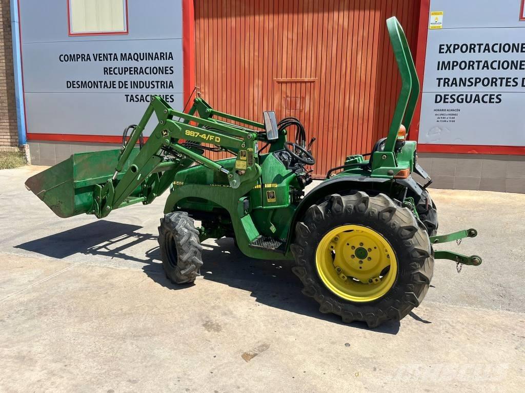 John Deere 946 Трактора