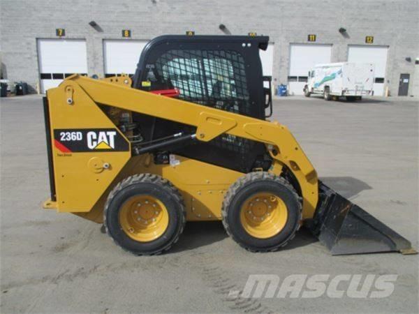 CAT 236 D Мини-погрузчики