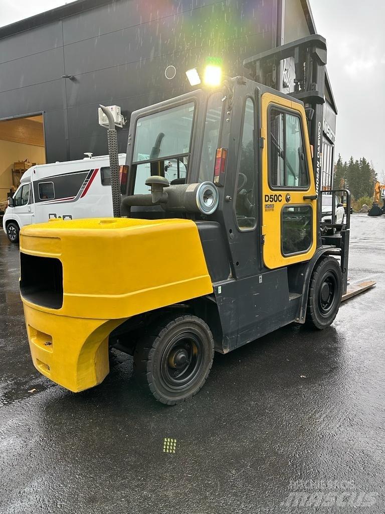 Doosan Daewoo D50-C2 Дизельные погрузчики
