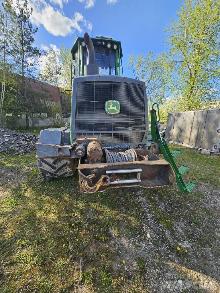 John Deere 1510 G Форвардеры