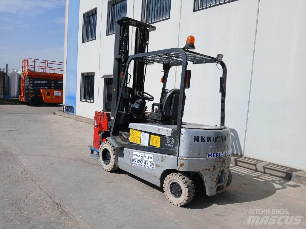 Nissan GQ02 L 30 CU Электропогрузчики