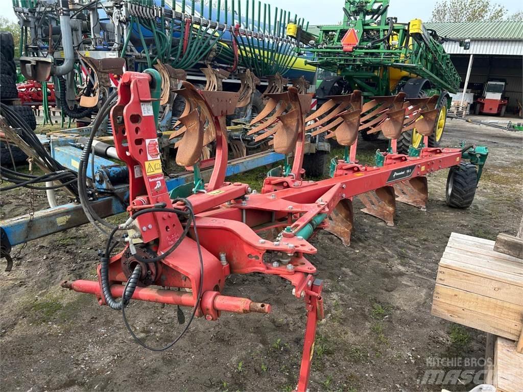 Kverneland 150 S Оборотные плуги