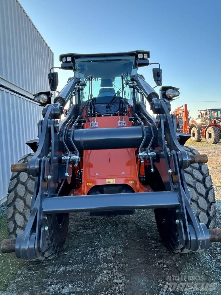 Hitachi ZW 160 PL-7 Фронтальные погрузчики