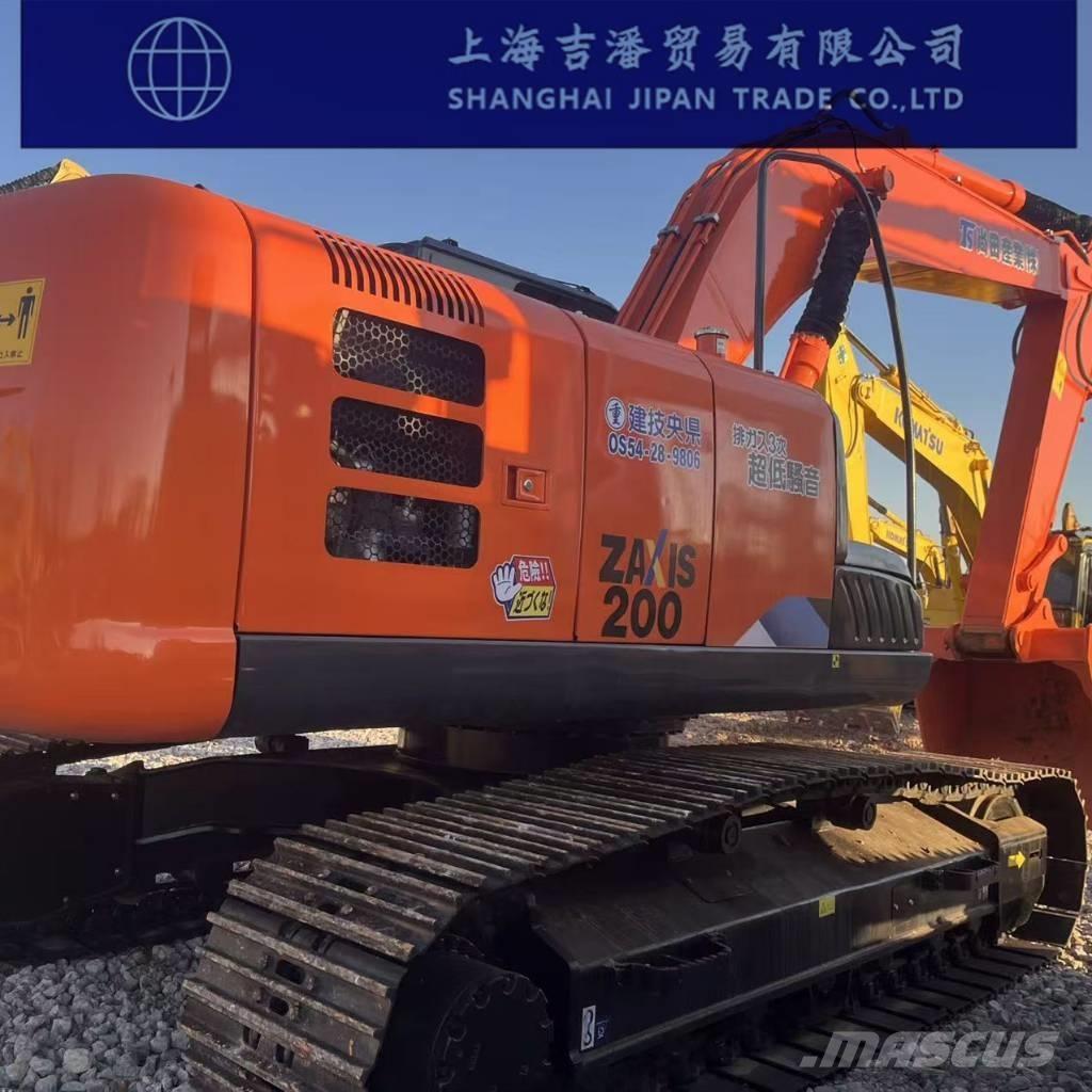 Hitachi ZX 200 Гусеничные экскаваторы