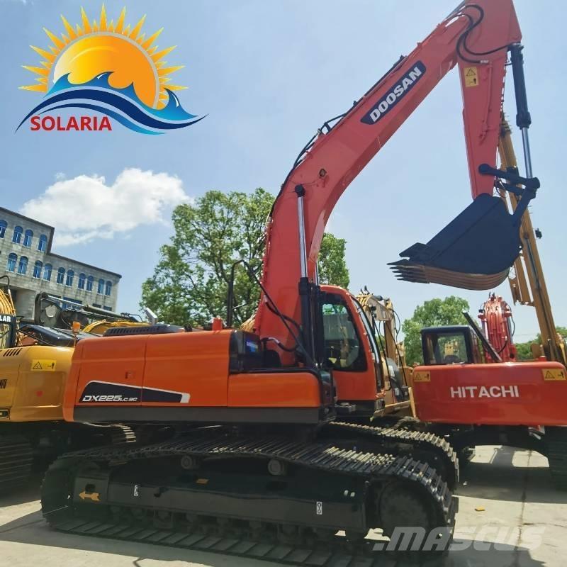 Doosan DX 225 LC Гусеничные экскаваторы