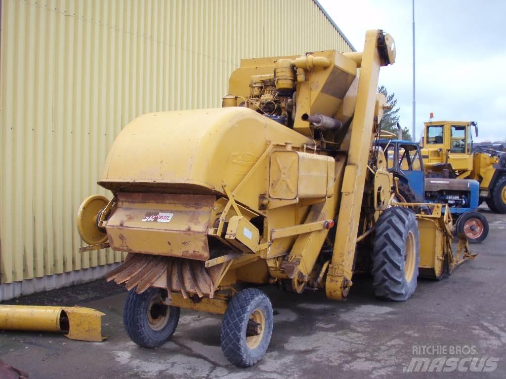 Clayson M 80 Зерноуборочные комбайны