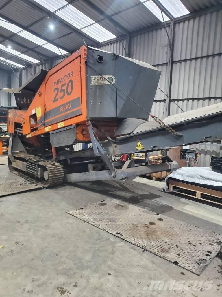 Arjes 250 Evo Мобильные дробилки