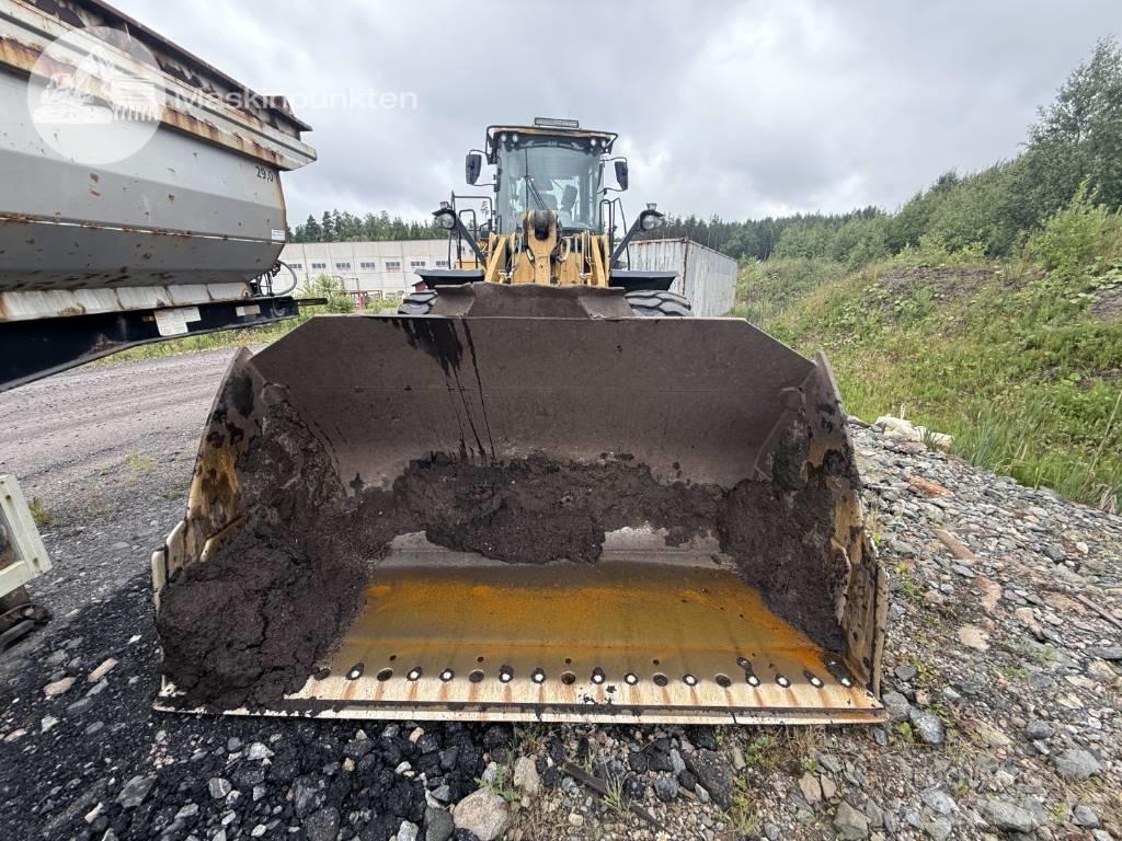 CAT 972 M Фронтальные погрузчики