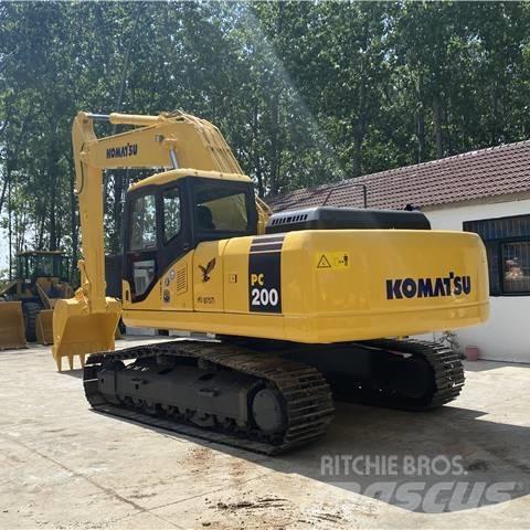 Komatsu pc200-7 Гусеничные экскаваторы