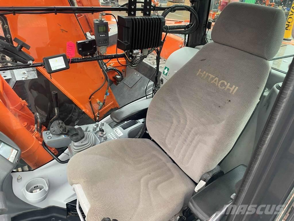 Hitachi ZX 135 US-5B Гусеничные экскаваторы