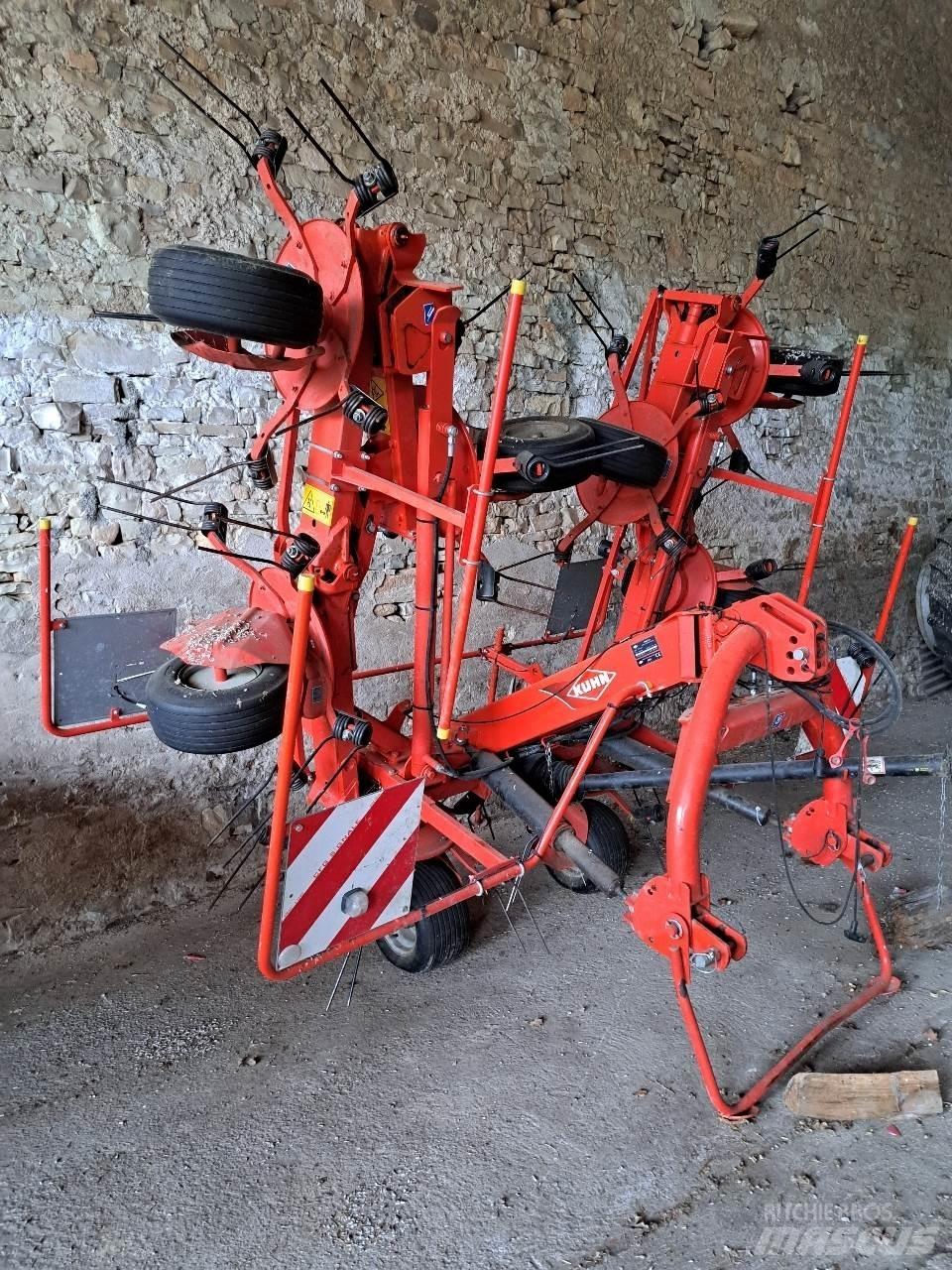 Kuhn GF7902 Грабли-ворошилки