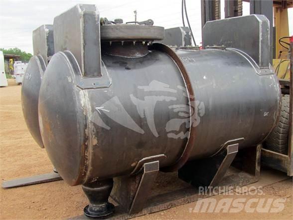 Tiger 750 GAL Баки