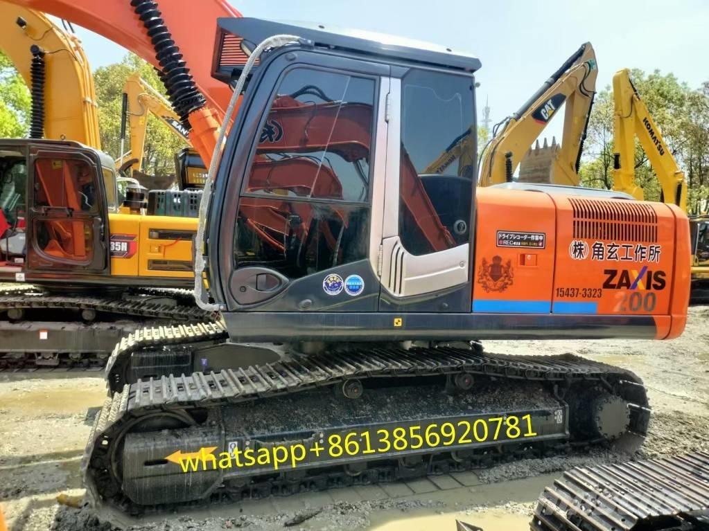 Hitachi ZX 200 Гусеничные экскаваторы
