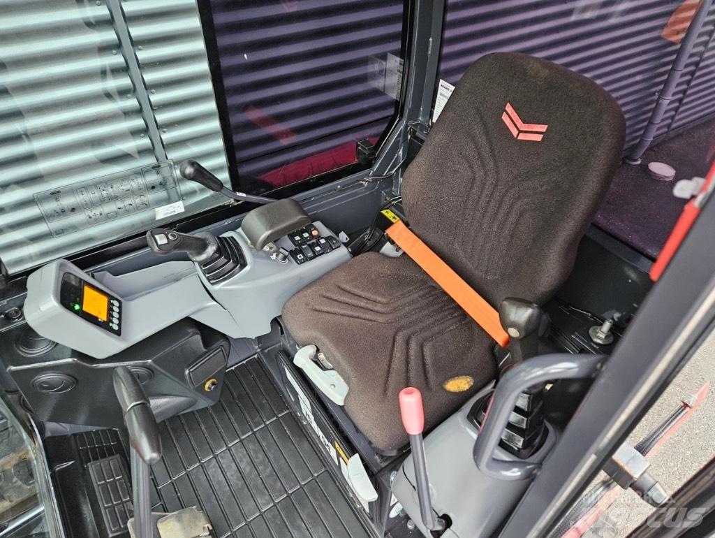 Yanmar SV 26 Мини-экскаваторы