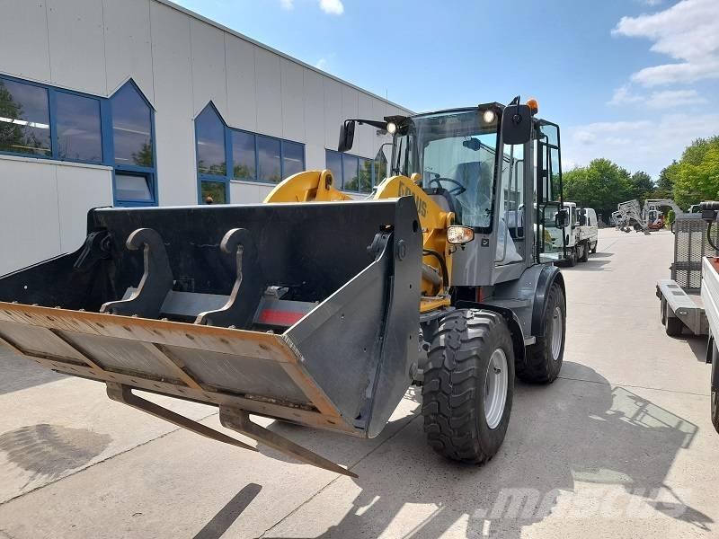 Paus SL 9075 Фронтальные погрузчики