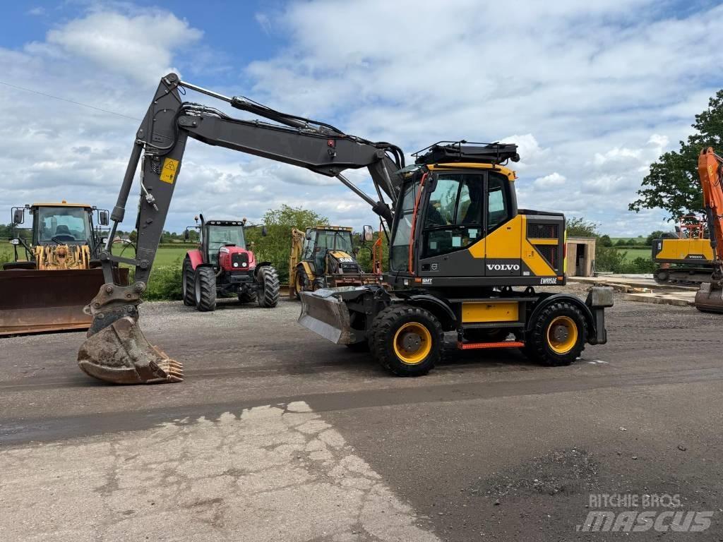 Volvo EWR 150 E Колёсные экскаваторы