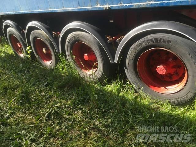 AMT 2010 Самосвальные полуприцепы