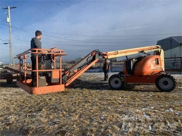 JLG 600AJ Коленчатые подъемники