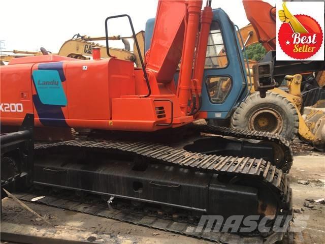 Hitachi EX 200 Гусеничные экскаваторы