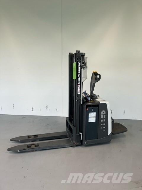 Atlet PSP125 Самоходные электроштабелёры