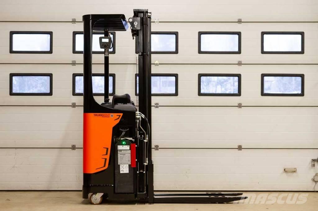 Rocla SST 12 AC Самоходные электроштабелёры