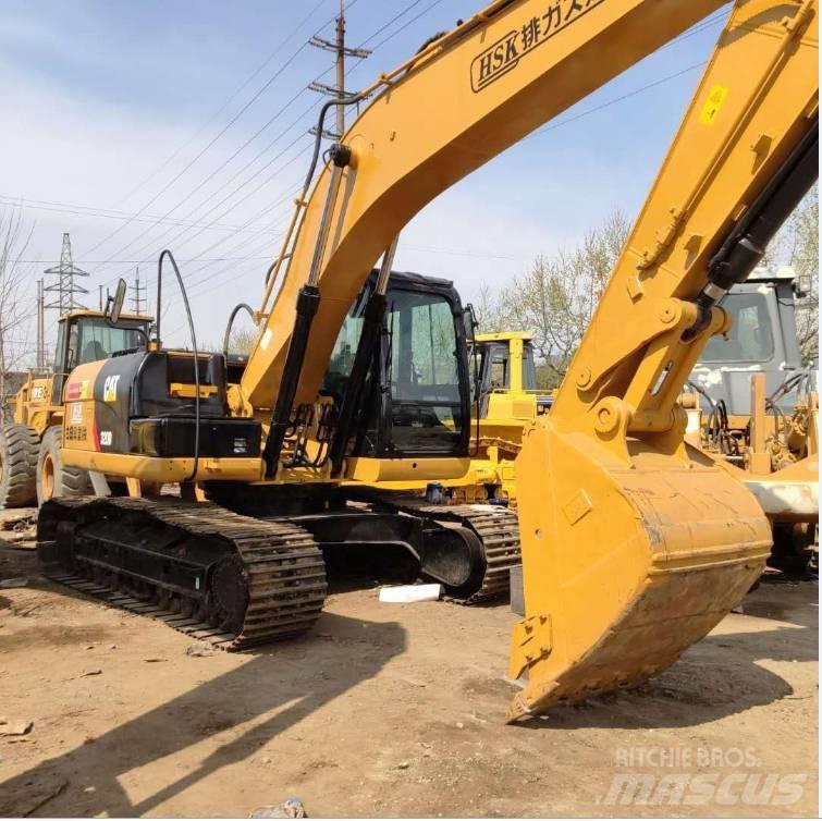 CAT 320D Гусеничные экскаваторы