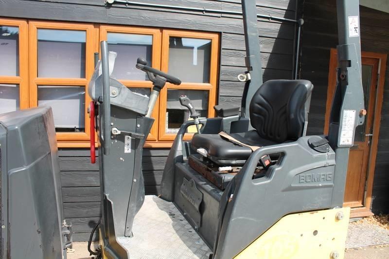 Bomag BW 120 AD-5 Катки тротуарные
