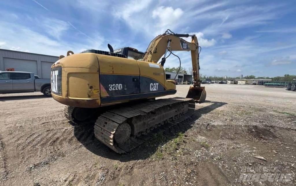 CAT 320 D Гусеничные экскаваторы
